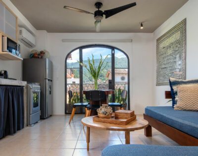 3rd floor One Bedroom Apartment